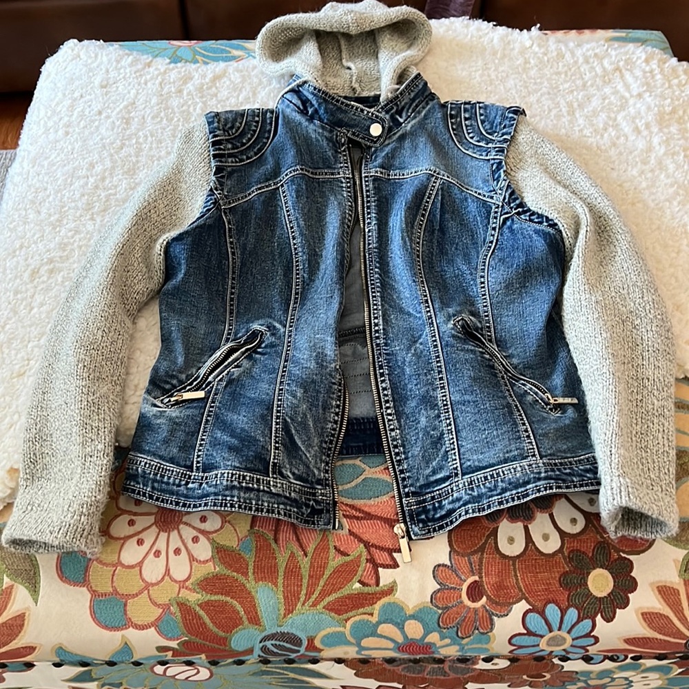 COPY - Coalition Jean/sweater jacket size medium